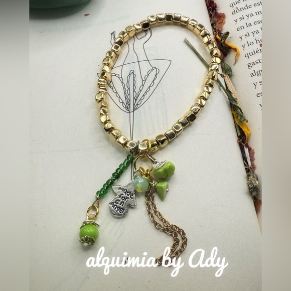 Made for an angel green turquoise charm adorned bracelet - Picture 1 of 2